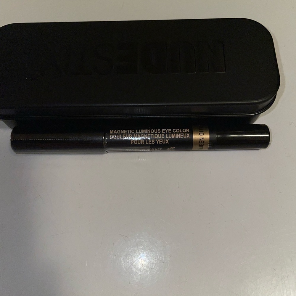 3/$30- Brand New Nudestix Magnetic Eye Color